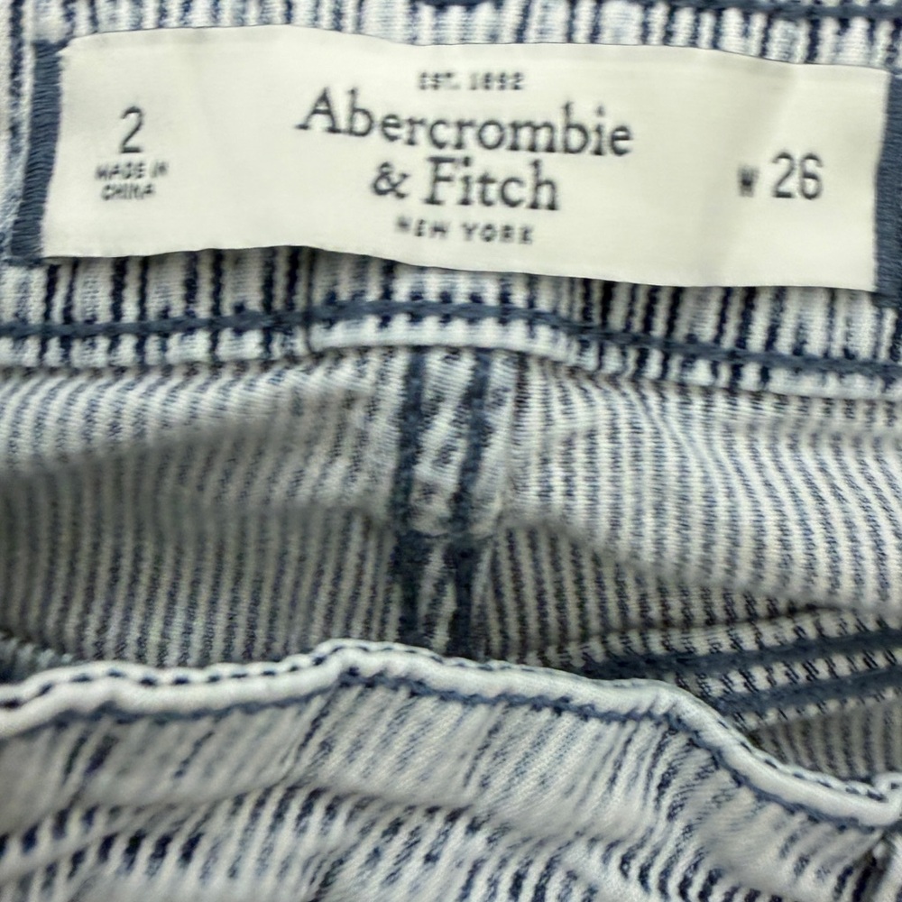 Abercrombie & Fitch High Rise Super skinny Pinstripe Jean - Picture 5 of 16